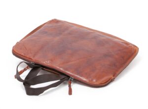 Alternative view of POUZDRO NA NOTEBOOK 13″ BRANDY BB024 – VINTAGE STYL